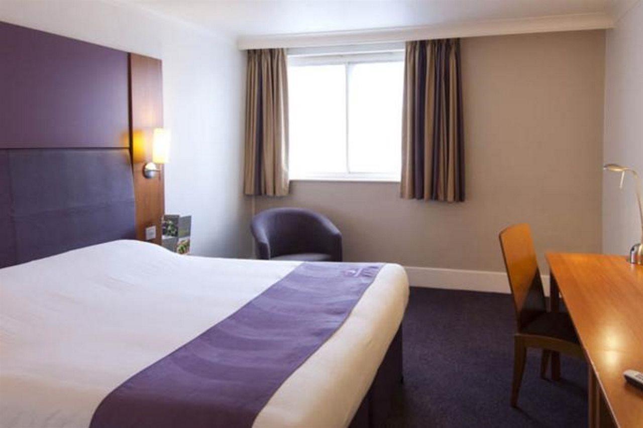 Premier Inn EDI Exterior foto